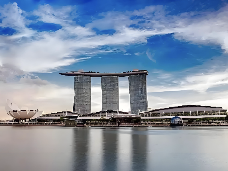 新加坡永久居民重入境许可证新规生效 180天宽限期成关键 逾期或永久失效