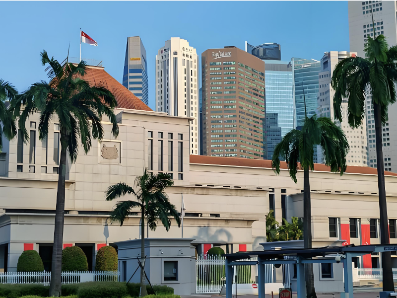 丁薛祥与新加坡副总理颜金勇在重庆会面并共商合作 共绘发展新蓝图