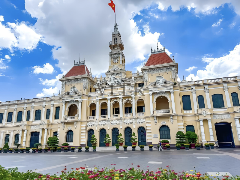 越南胡志明市：热带风情与街头“冒险”并存的奇妙体验