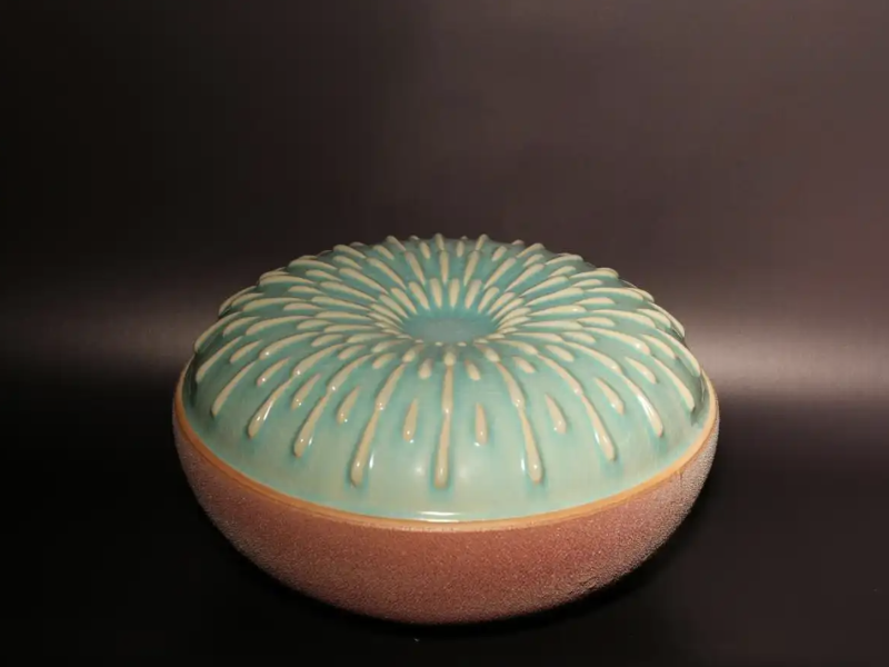 钧瓷艺术焕发当代光彩 保利秋拍见证工艺美术价值重塑