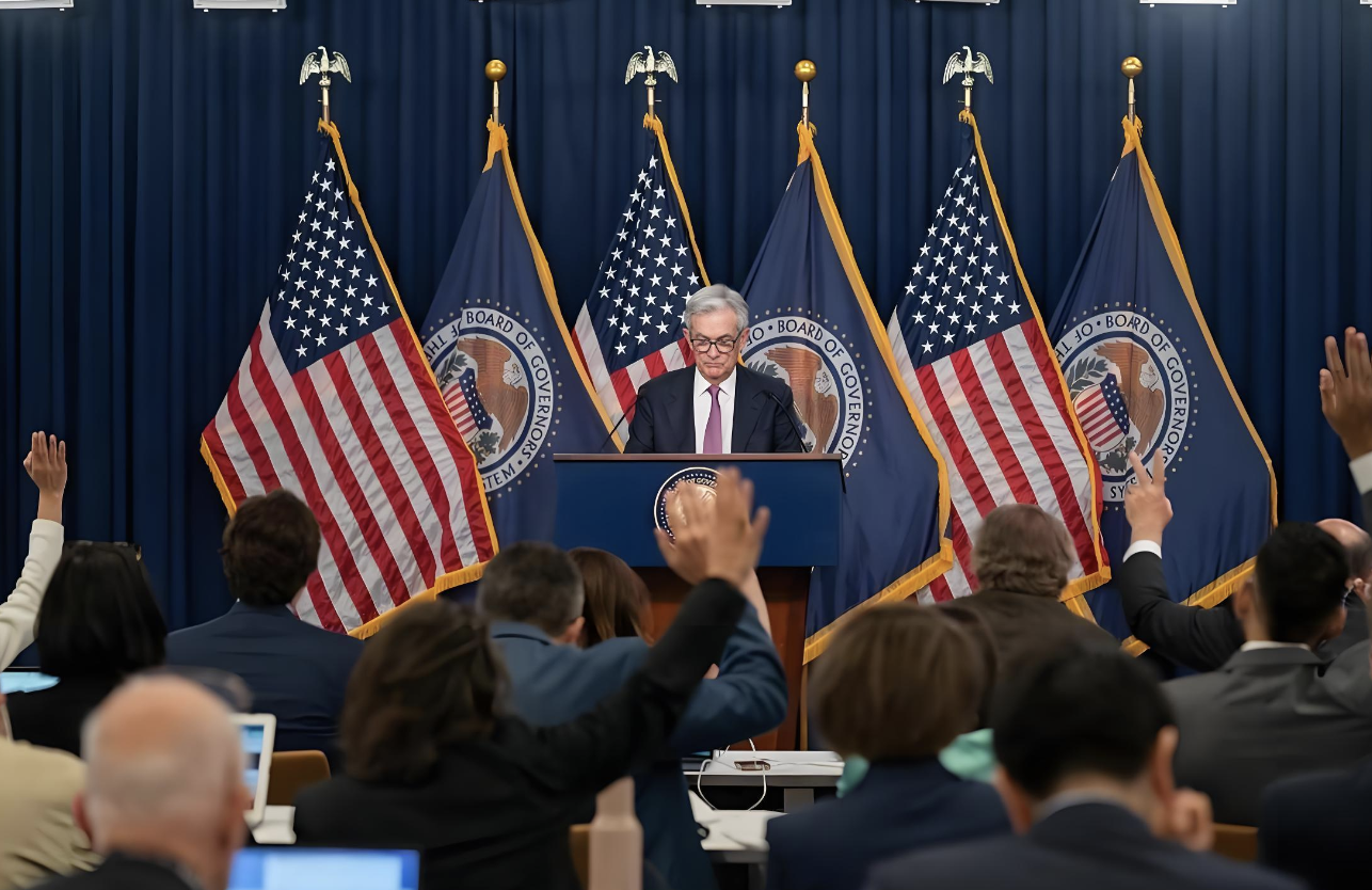 彭博大宗商品指数权重调整 引发贵金属市场波动