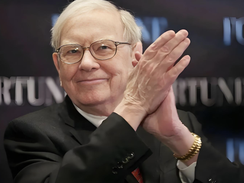 巴菲特谢幕季：伯克希尔调仓动向曝光 苹果再遭减持