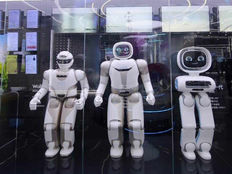 工业机器人产量激增：制造业自动化升级催生新动能 前9月产量超去年全年