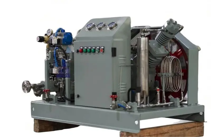 Oil-Free Helium Compressor