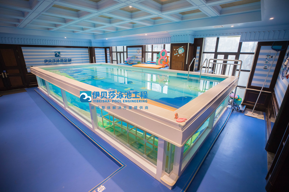 全透明玻璃婴童亲子游泳池将成为高端水育项目的更好选择！