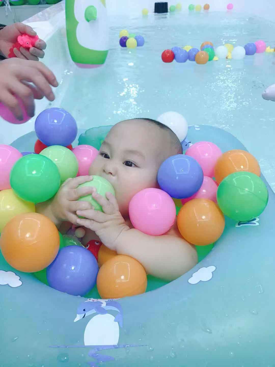 加盟游泳馆，游泳馆的项目，儿童游泳馆