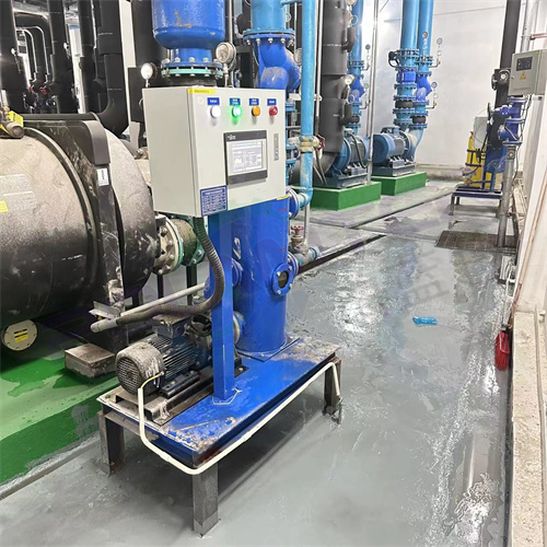 在线冷凝器自动清洗装置