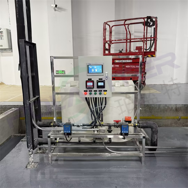 全自动加药装置