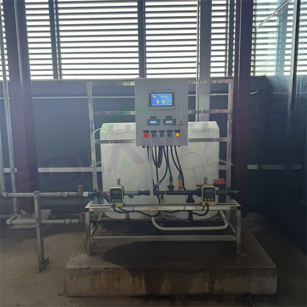 全自动加药装置