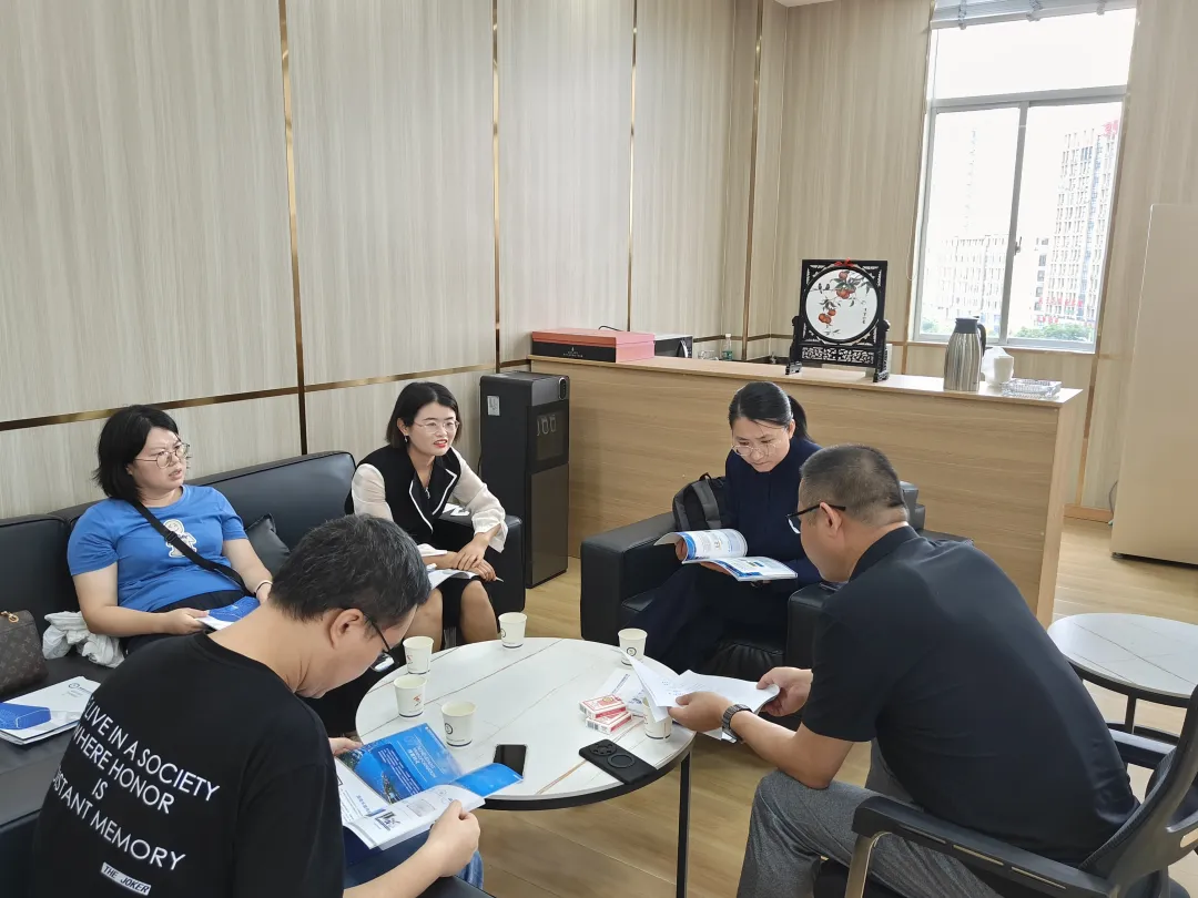 长沙市碳基材料联盟一行走访湘潭大学湖南先进传感与信息技术创新研究院及智能碳材料与先进传感湖南省重点实验室