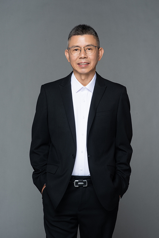 <div style="text-align:center;">
	江光明
</div>
<div style="text-align:center;">
	副会长
</div>