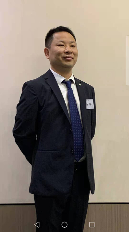 杨华