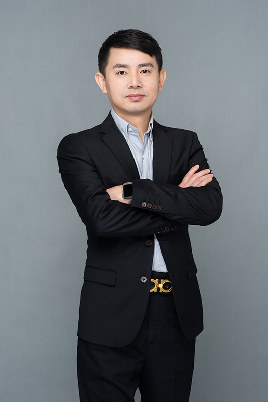 罗贤明