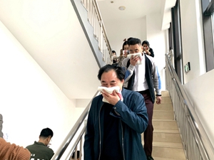 7-2_副本.jpg