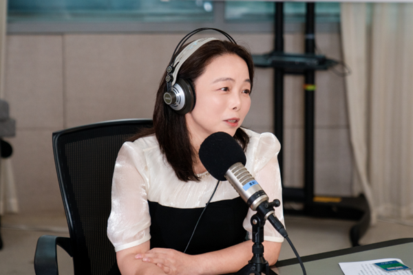 党支部书记杨瑛做客《人物周刊·叶子有约》：“走新”更“走心”，打造“有温度”的企业文化