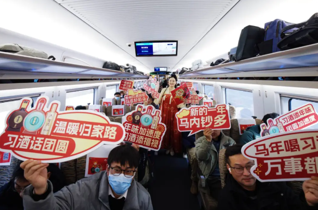 15年，共益新篇章！华铁传媒集团荣获第十五届公益节2025年度社会责任先锋奖