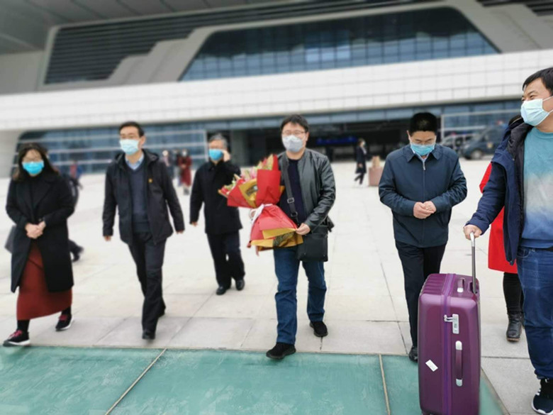 去时无畏，归时无恙----热烈欢迎北京工作组疾控英雄凯旋归来