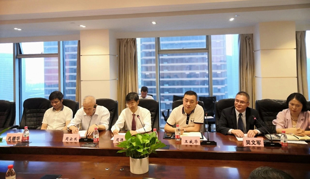 山西省商务厅党组书记、厅长王宏晋一行莅临浙江省民营投资企业联合会指导工作