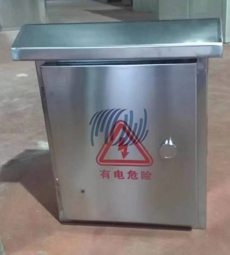 动力箱