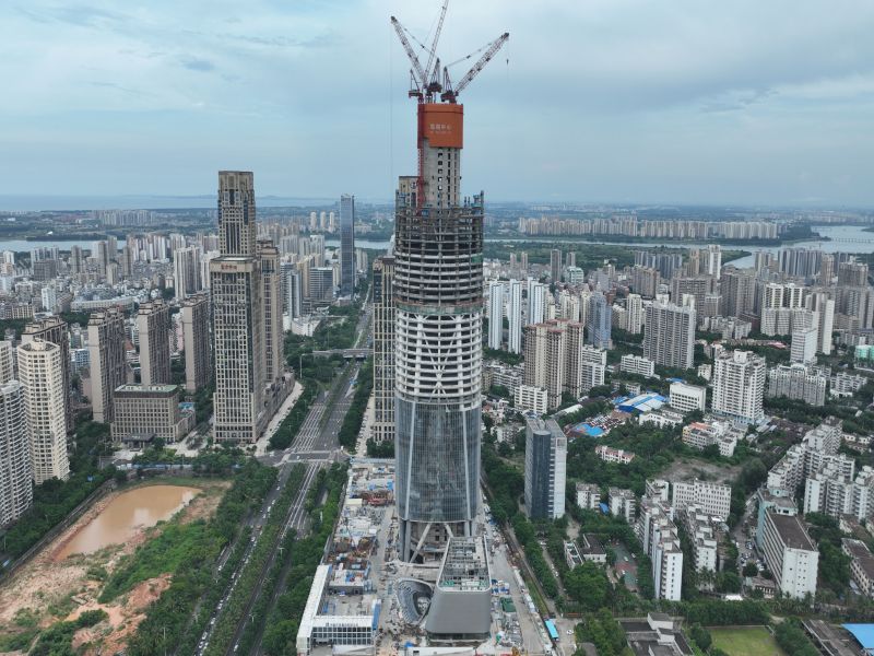 海南中心项目塔楼钢结构工程