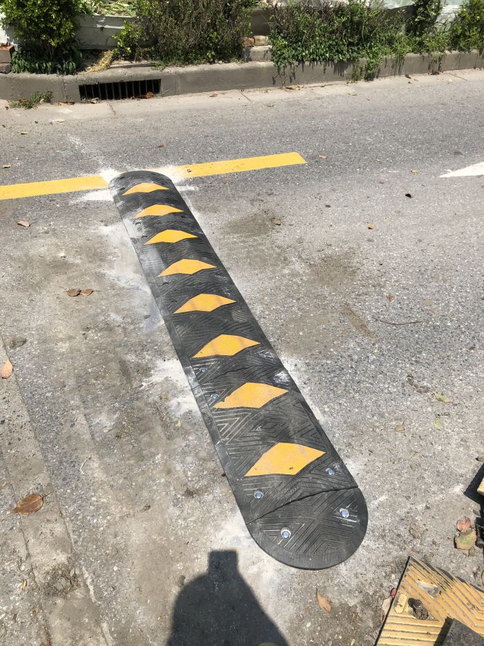 减速带