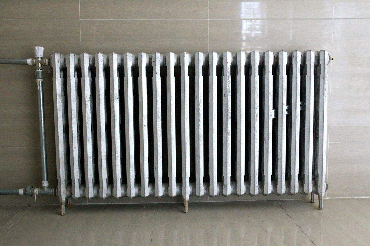铸铁散热器
