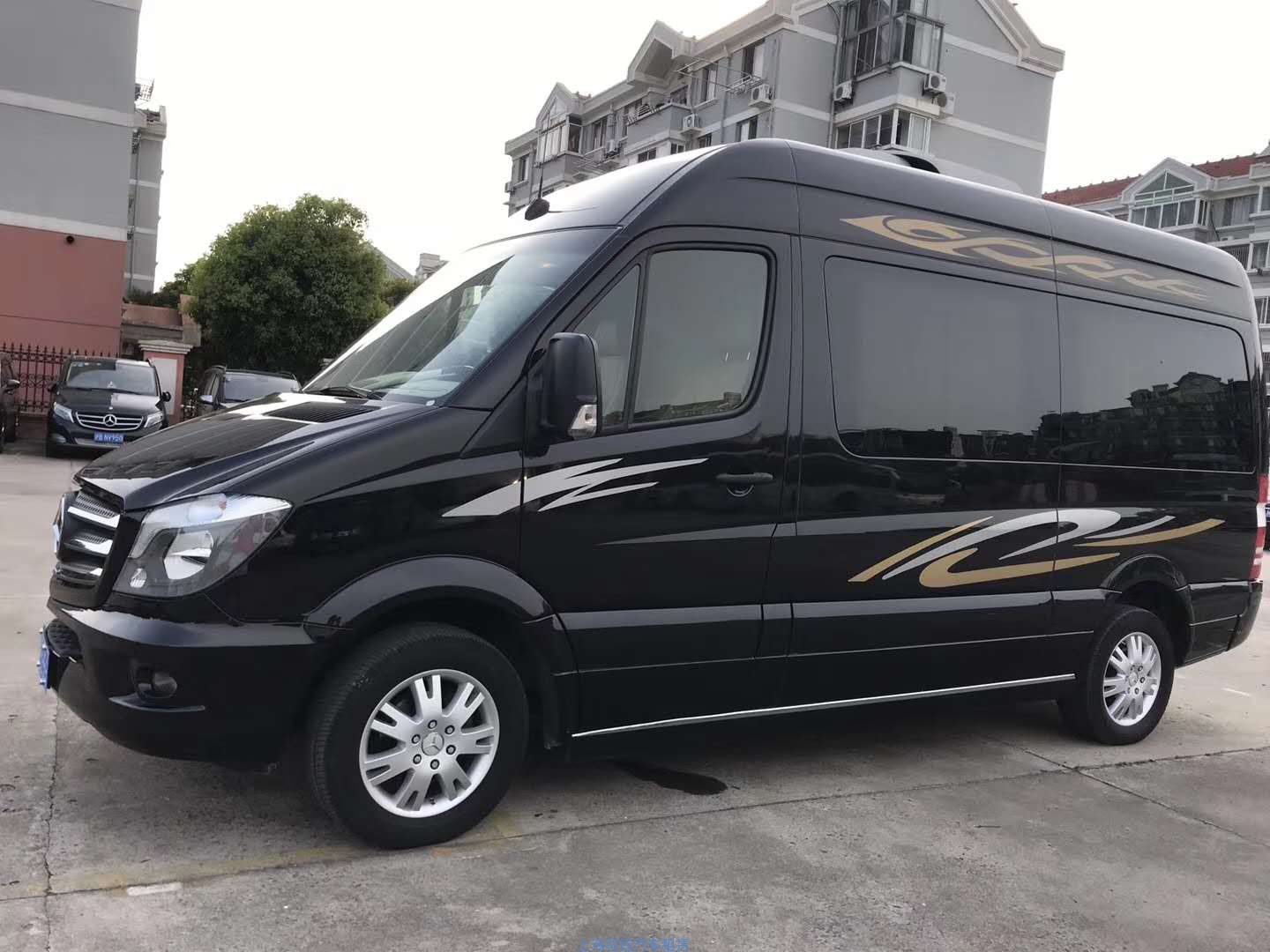 奔馳凌特（Benz sprinter）租車價格