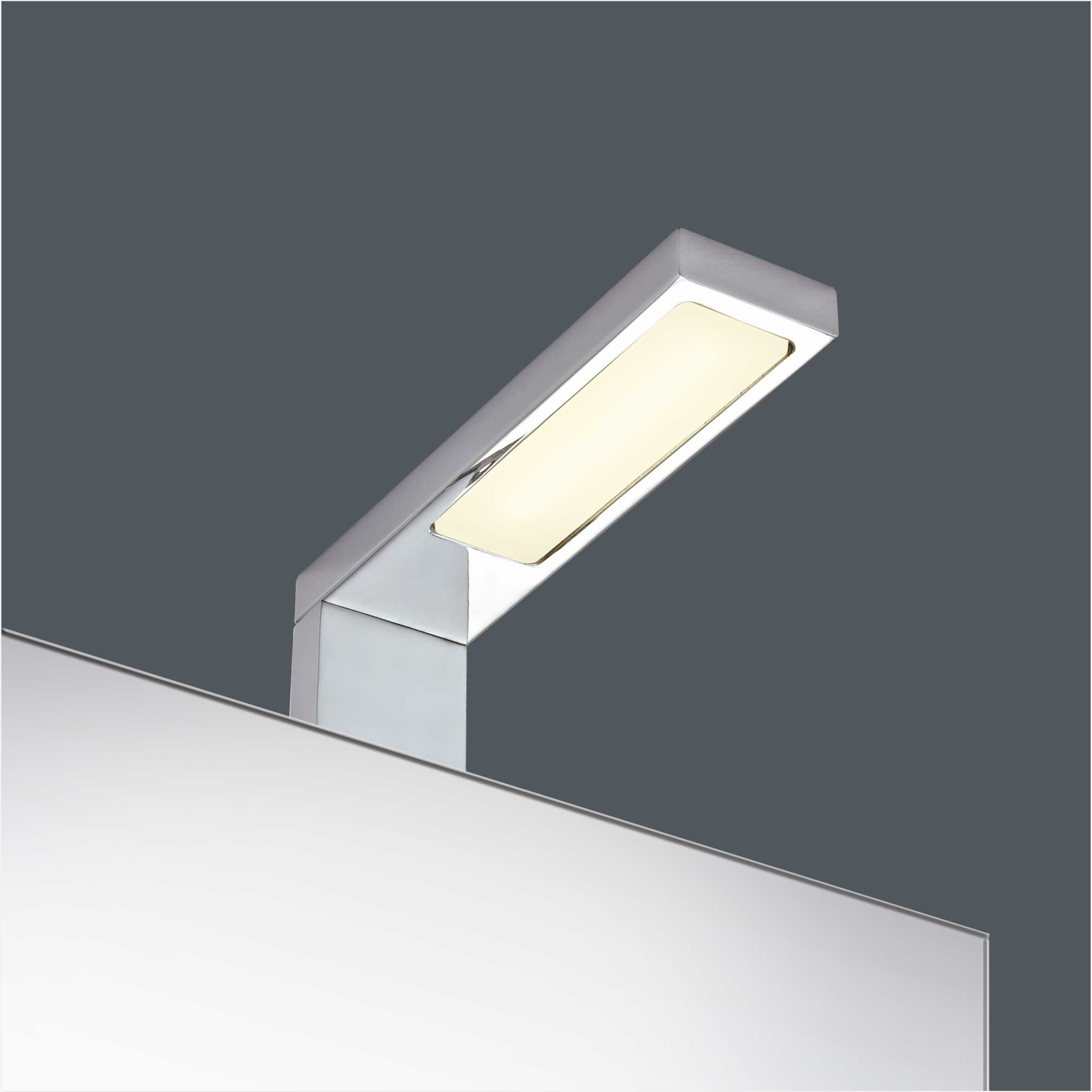 IP44 and CE Approved 3W Modern LED Front Mirror Bathroom Light 2902