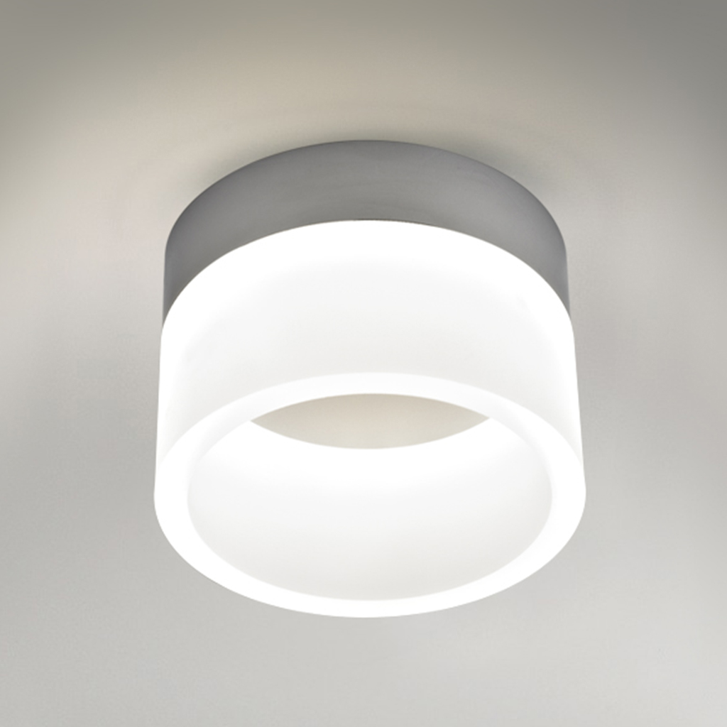 Circular Chrome And Acrylic Bathroom Ceiling Light 6351