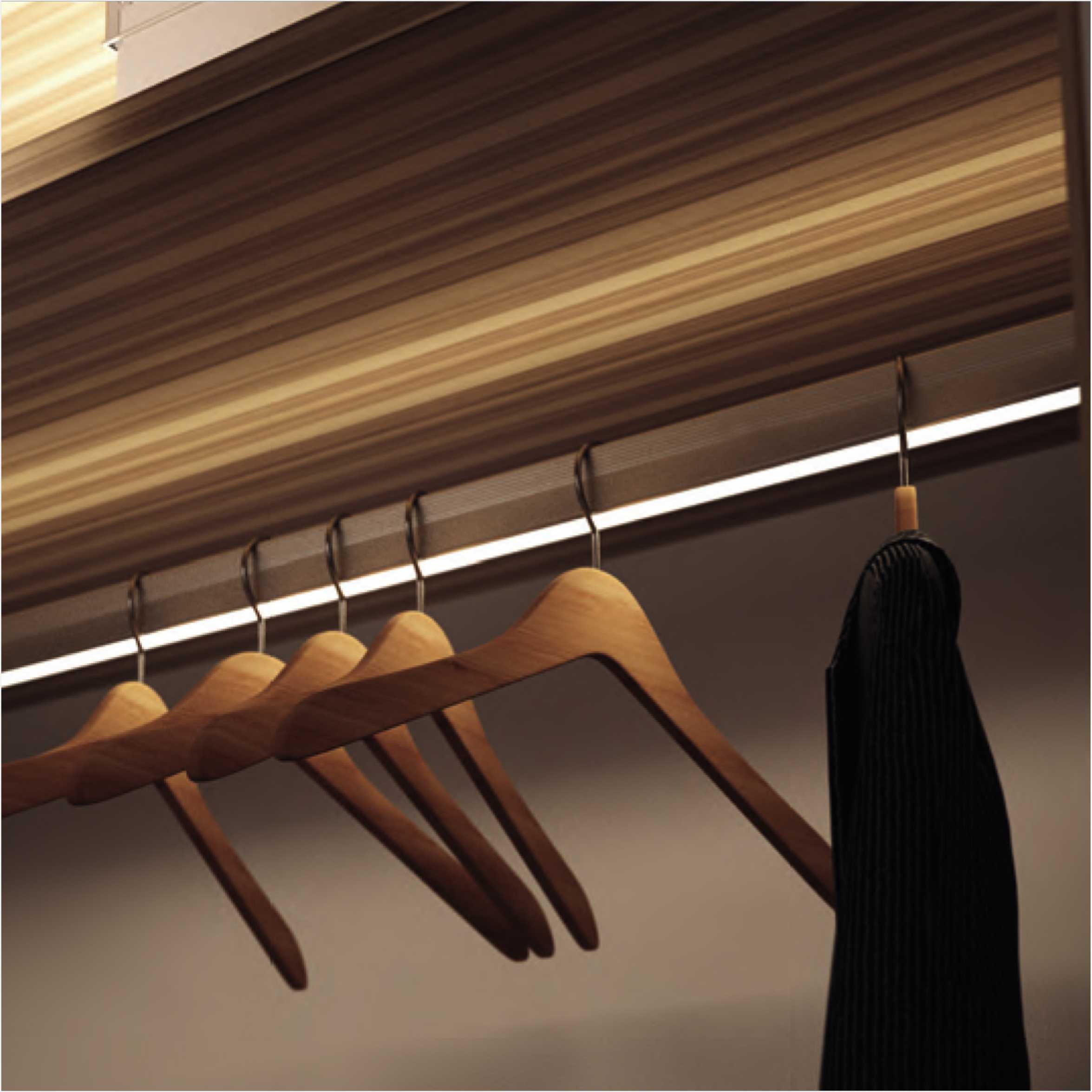 PIR Sensor Built In LED Wardrobe Rail Light 6709