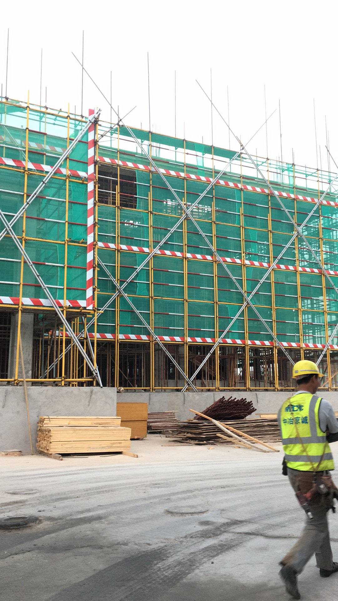 扣件式钢管脚手架