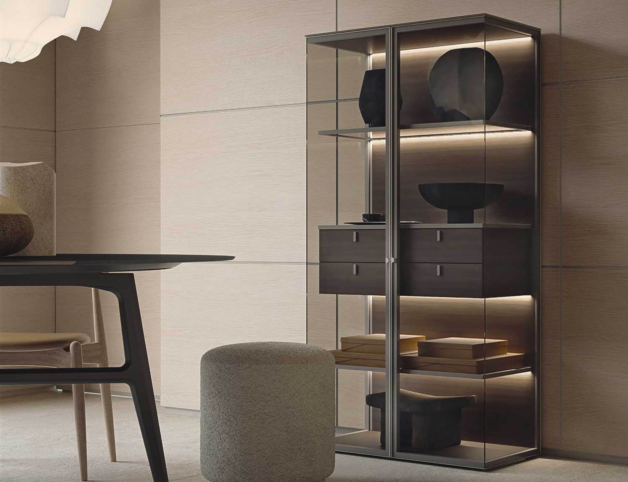 Four drawers winged glass cabinet