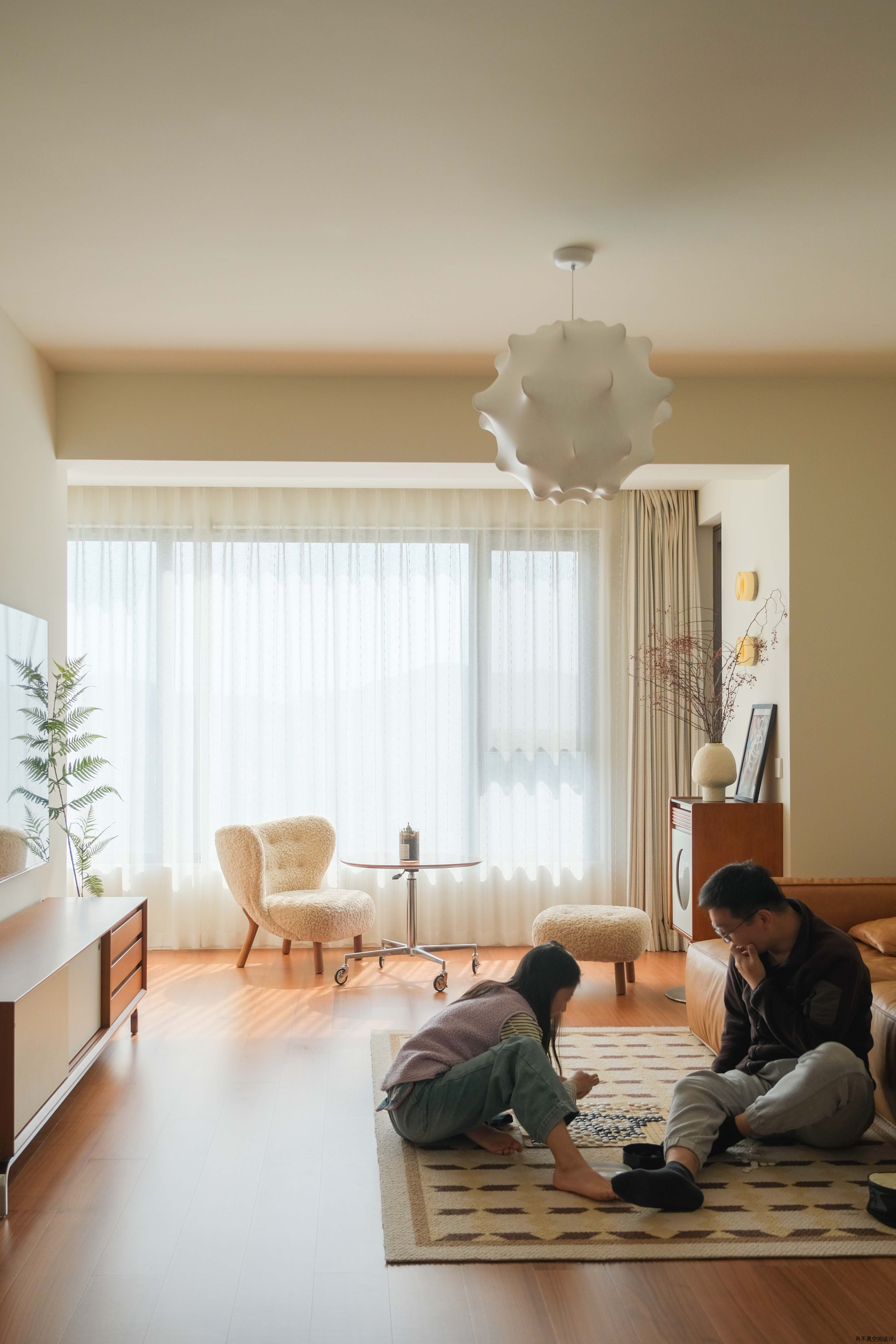 舟不离 | 阳光焦糖般的中古小家