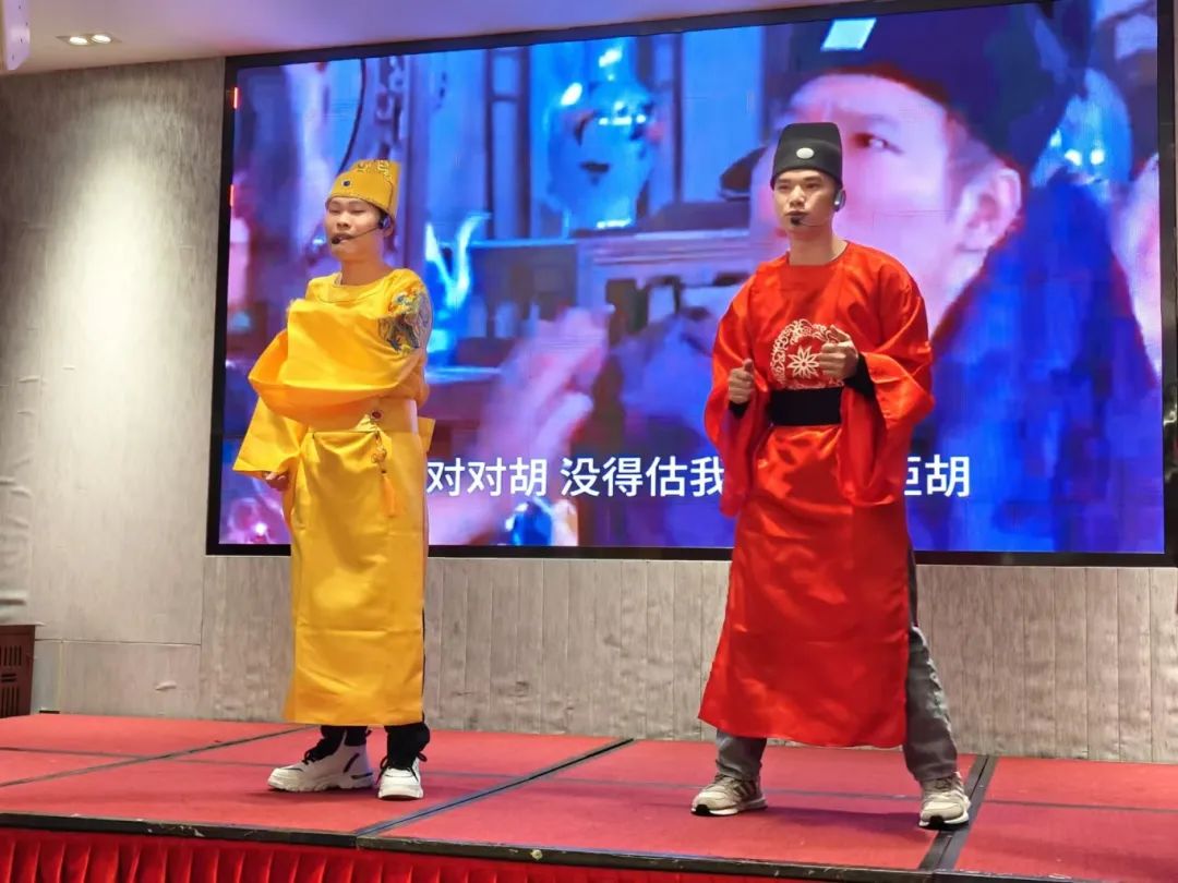 工程部东西南北12圈.jpg