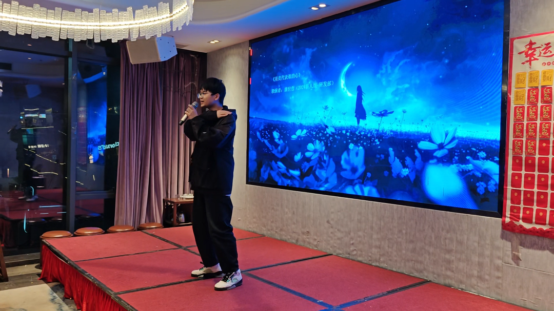 月亮代表谁的心.png