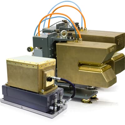 010027-001	ABB	RESISTOR, WW, 750 OHMS