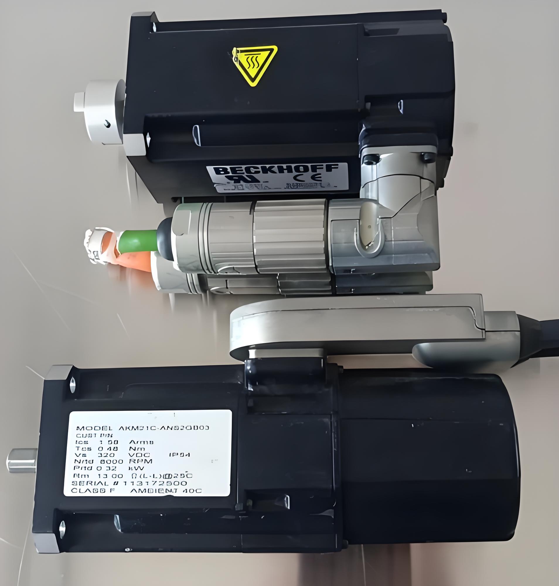 BECKHOFF倍福 AM3012-0C00-0000