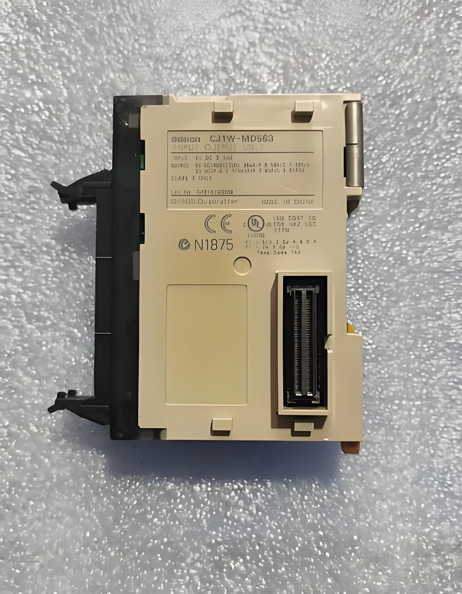 OMRON欧姆龙PLC模块 CJ1W-OC201