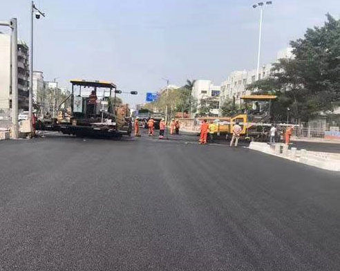 沥青道路施工