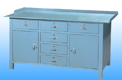 工作台（六斗二门桌）