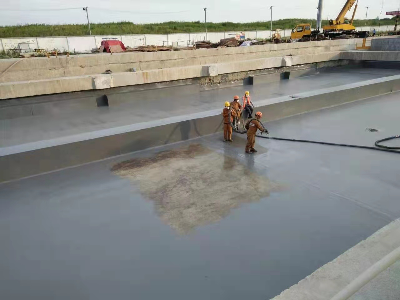 上海黄杨路地铁站顶板聚脲防水工程