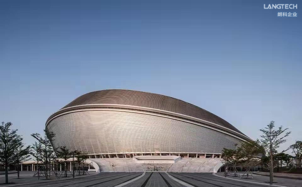 海口五源河文化体育中心看台聚脲防护工程