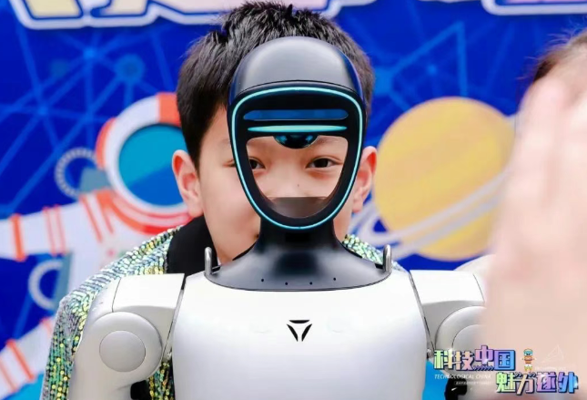 让每个孩子成为“文明迭代者”！