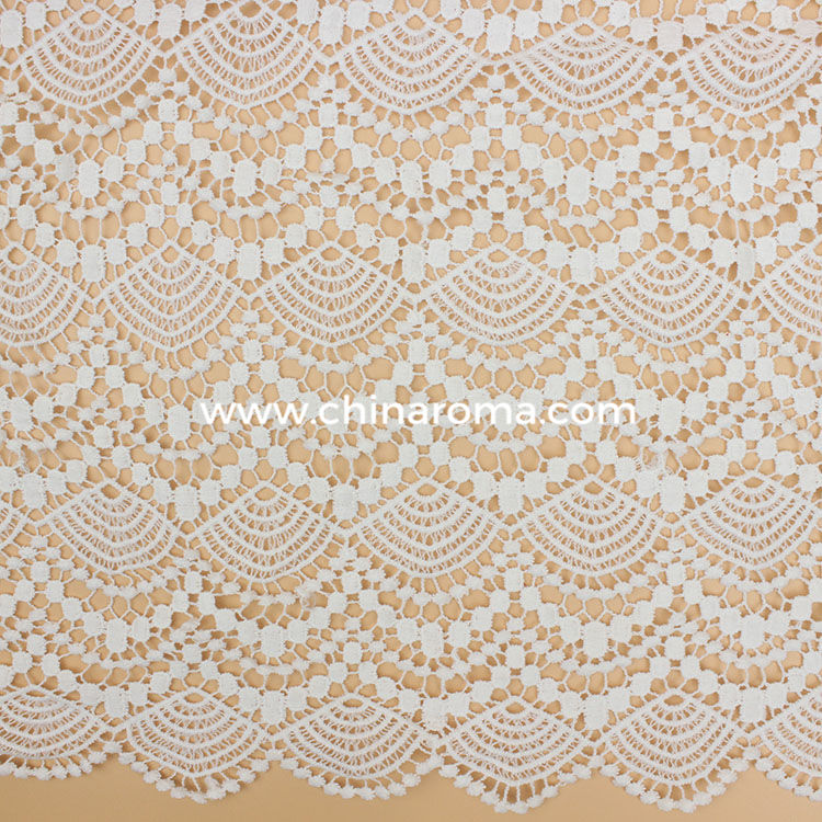 Eco-Friendly Water Soluble Flower Design Chemical Lace Fabric