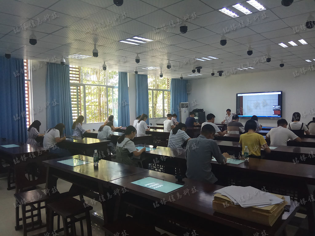 三笔字实训室解决方案