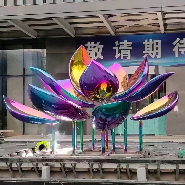 电镀不锈钢花朵雕塑