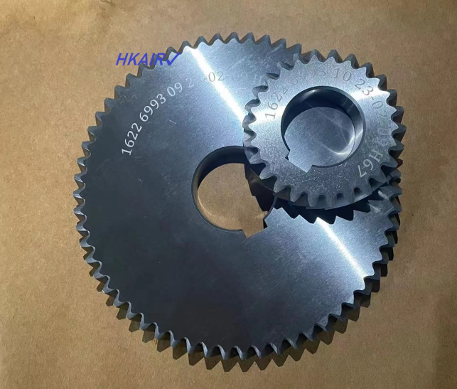 1622699309 1622699310 gear set