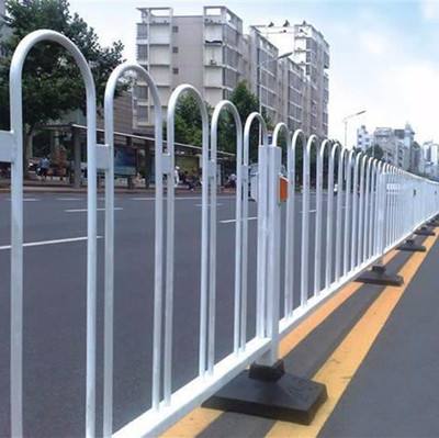 公路护栏