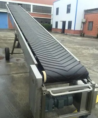 NailPlantConveyor1