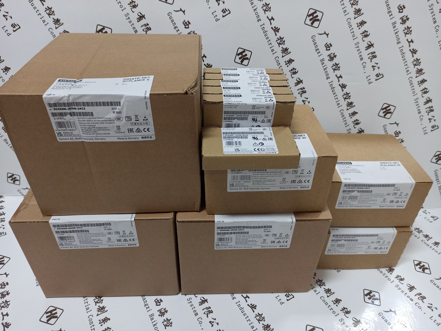 SIEMENS 6GK5204-0BA00-2BF2 交换机